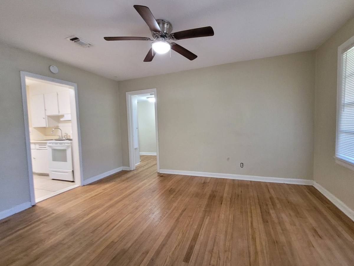 House for rent at 5 Elegans Ave, Pensacola, FL 32507
