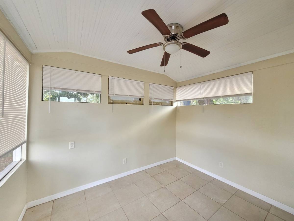 House for rent at 5 Elegans Ave, Pensacola, FL 32507