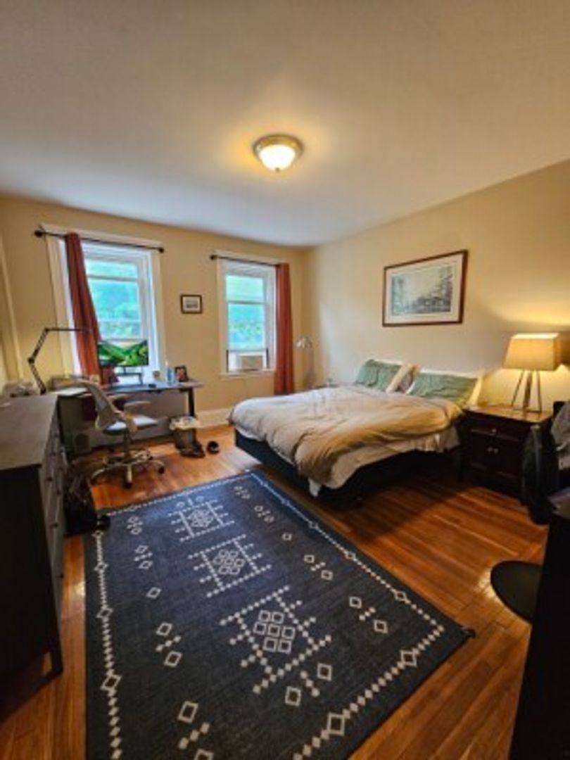 House for rent at 5 Euston #2, Brookline, MA 02446