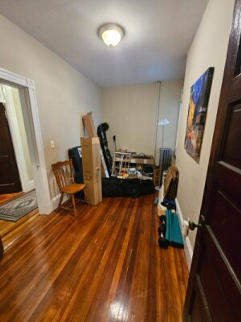 House for rent at 5 Euston #2, Brookline, MA 02446