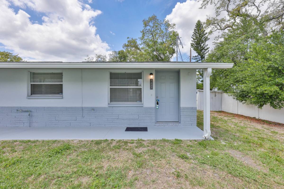 House for rent at 5637 Golden Nugget Dr, Holiday, FL 34690