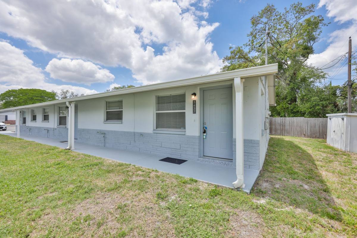 House for rent at 5637 Golden Nugget Dr, Holiday, FL 34690
