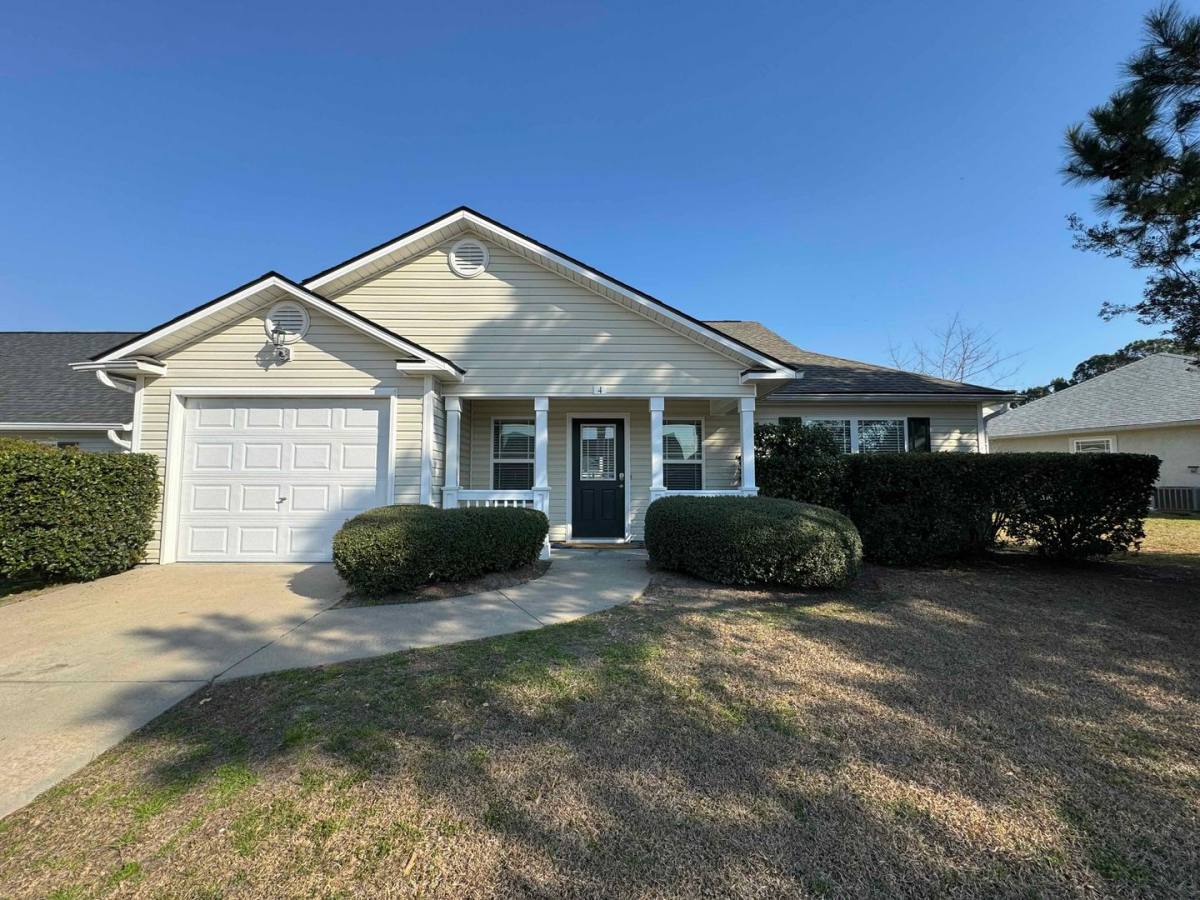 House for rent at 4 Sagebrook Dr, Bluffton, SC 29910