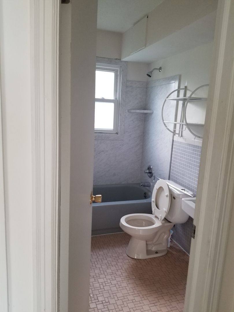 Apartment for rent at 1015 W Benton St #63, Iowa City, IA 52246