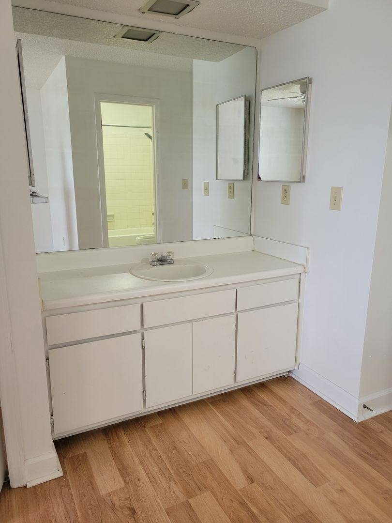 Condo for rent at 210 Appleby Dr, Athens, GA 30605