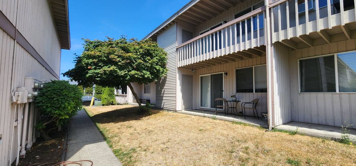 Apartment for rent at 14519-14535 C St So, Tacoma, WA 98444