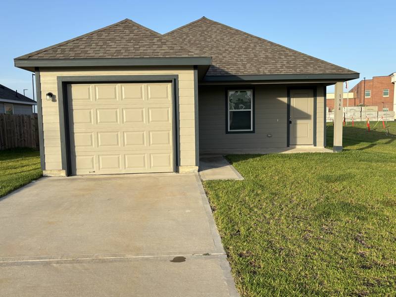 House for rent at 1964 Rd #5714, Cleveland, TX 77327