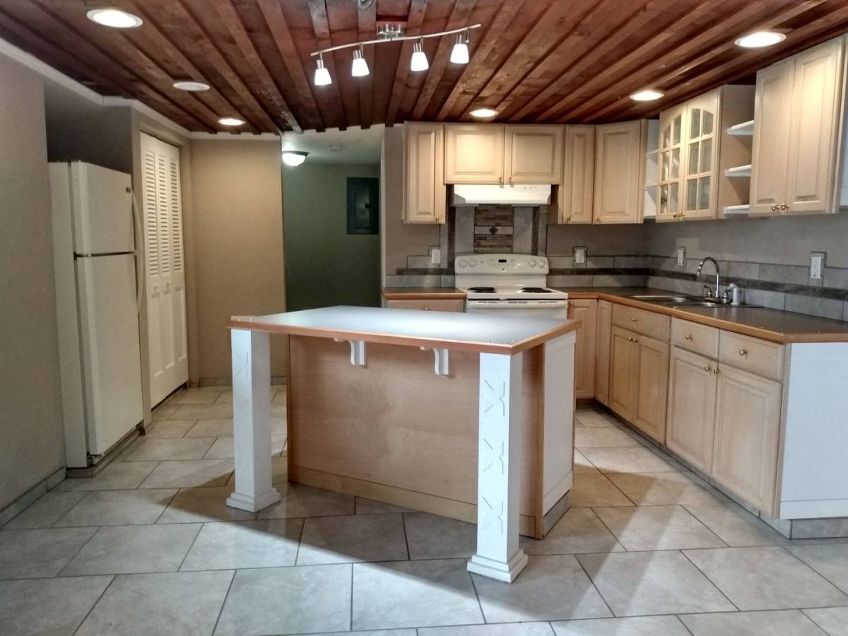 Apartment for rent at 1008 Stockwell, Aberdeen, WA 98520
