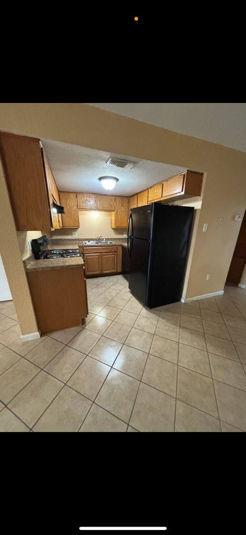 Apartment for rent at 1302 Monroe Lp, Killeen, TX 76543