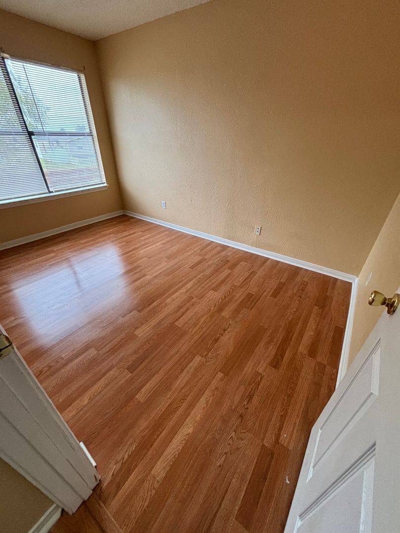 Apartment for rent at 1302 Monroe Lp, Killeen, TX 76543