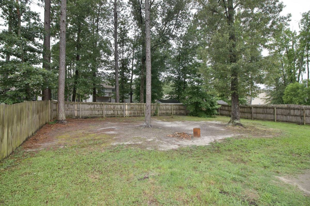 House for rent at 129 Lori Lane, Aberdeen, NC 28315
