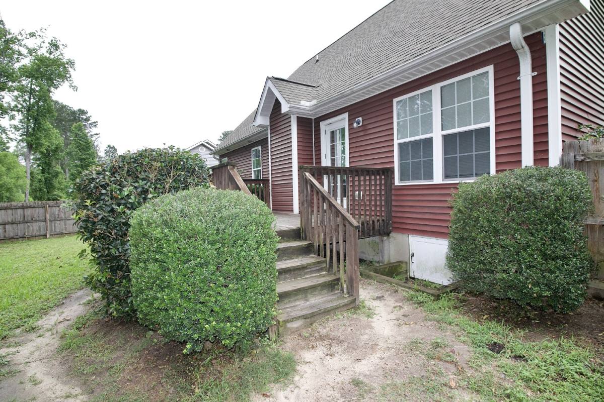 House for rent at 129 Lori Lane, Aberdeen, NC 28315