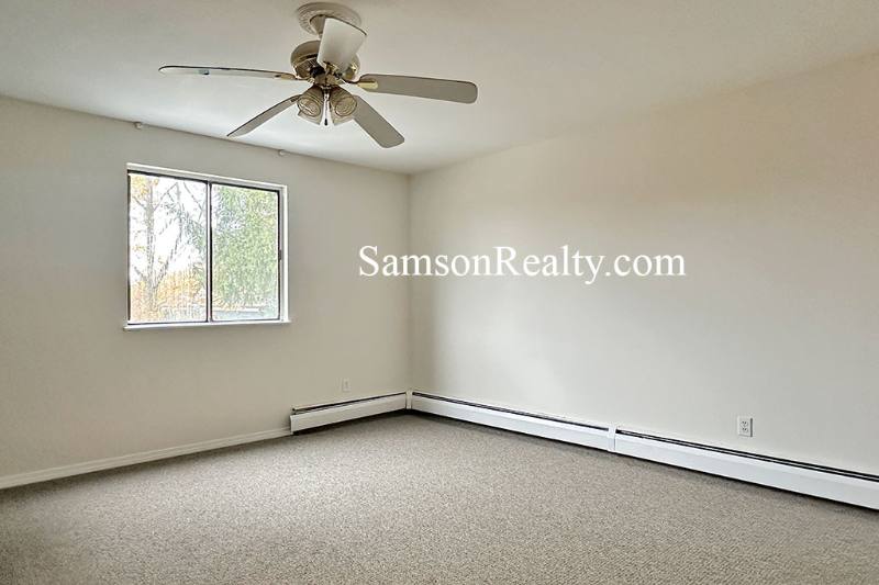 Apartment for rent at 41 Woodward #3, East Providence, RI 02914