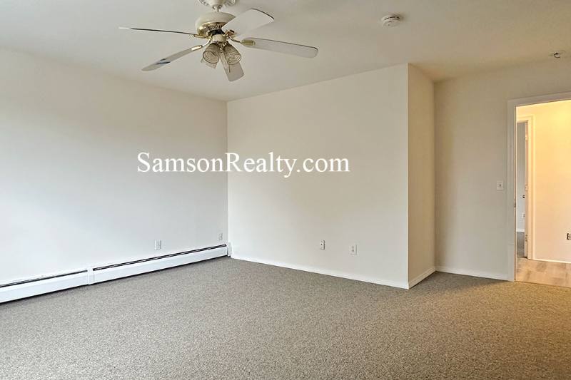 Apartment for rent at 41 Woodward #3, East Providence, RI 02914