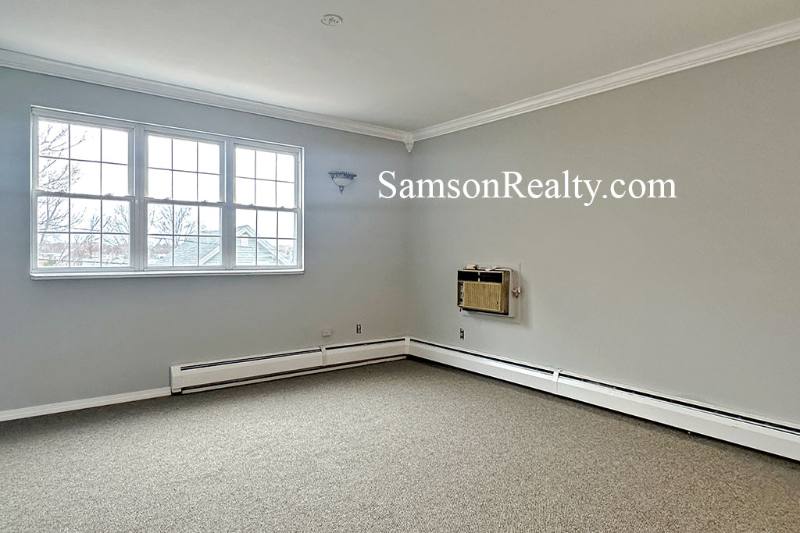 Apartment for rent at 41 Woodward #3, East Providence, RI 02914