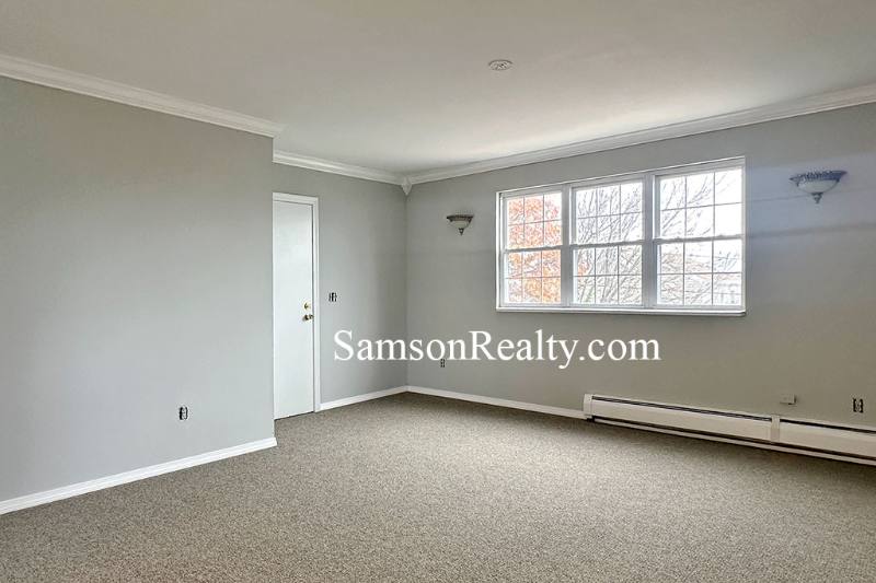 Apartment for rent at 41 Woodward #3, East Providence, RI 02914