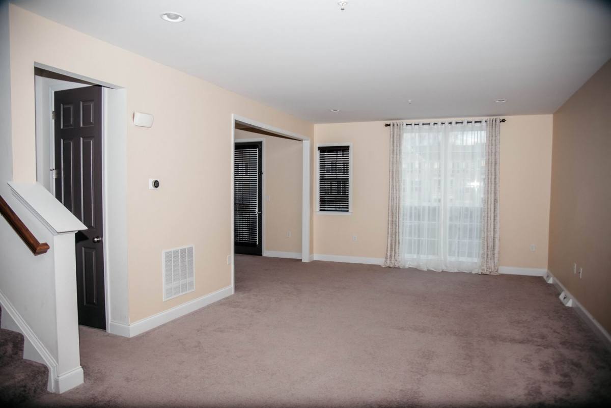 Townhouse for rent at 523 Fawn Lane, Hummelstown, PA 17036