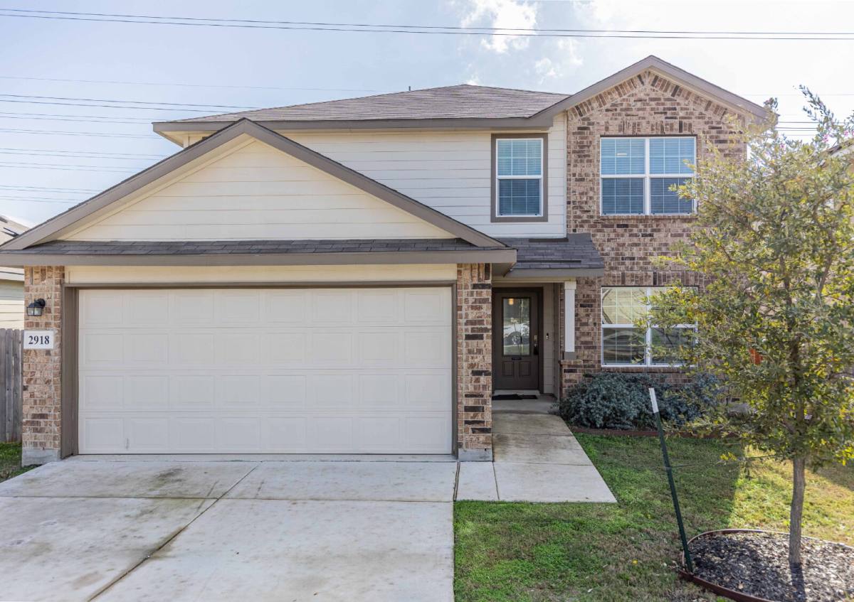 House for rent at 2918 Lindenwood Run, San Antonio, TX 78245