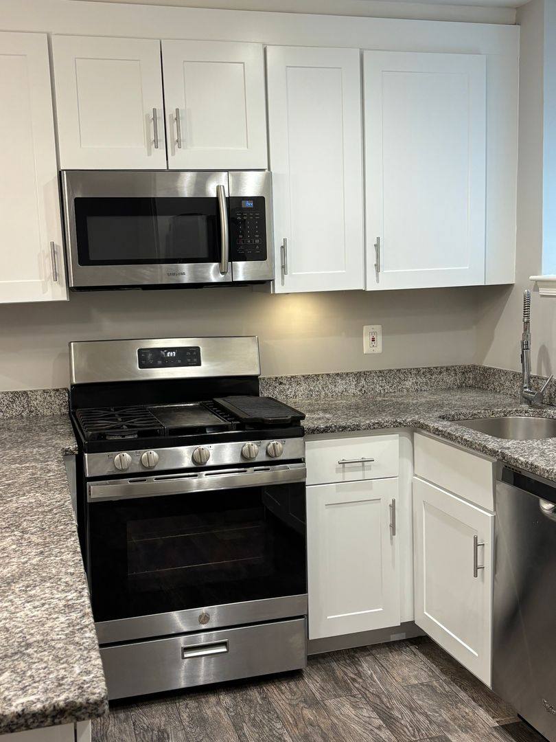 Apartment for rent at 1445 Oak St NW, Washington, DC 20010