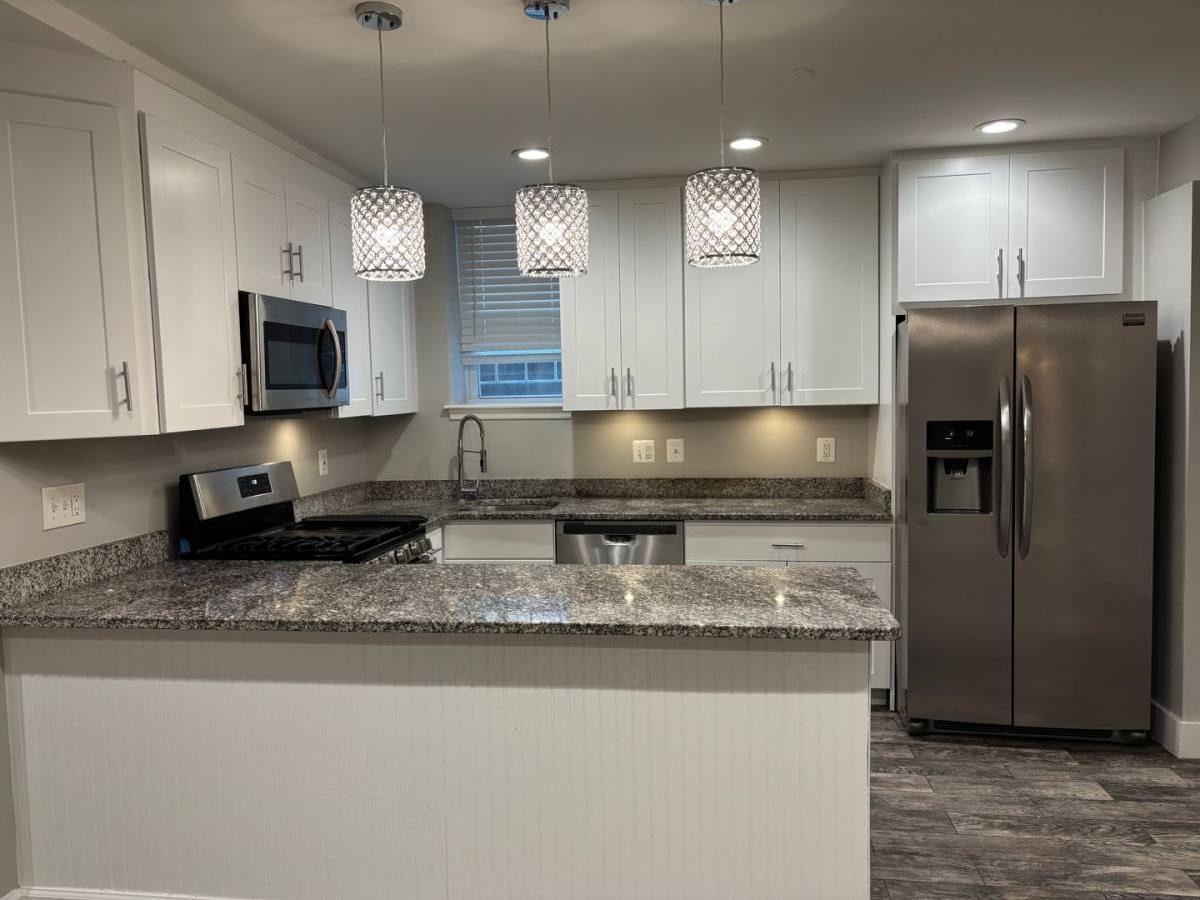 Apartment for rent at 1445 Oak St NW, Washington, DC 20010