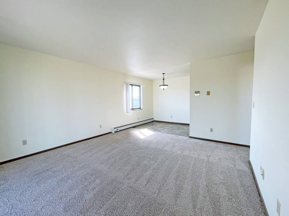 Apartment for rent at 1112 32nd Ave SW, Minot, ND 58701