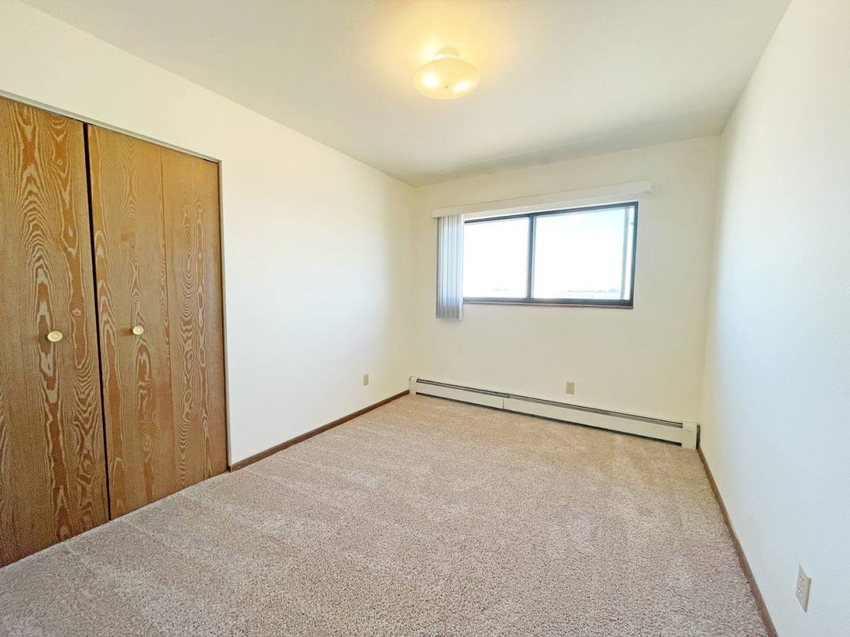 Apartment for rent at 1112 32nd Ave SW, Minot, ND 58701