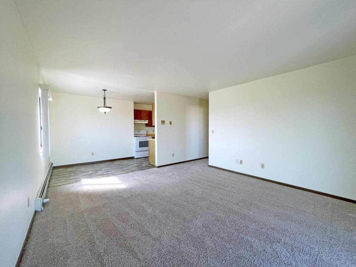 Apartment for rent at 1112 32nd Ave SW, Minot, ND 58701