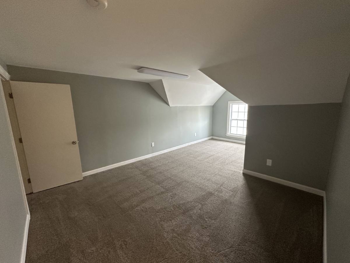 Townhouse for rent at 17 Park St, Dover, NH 03820