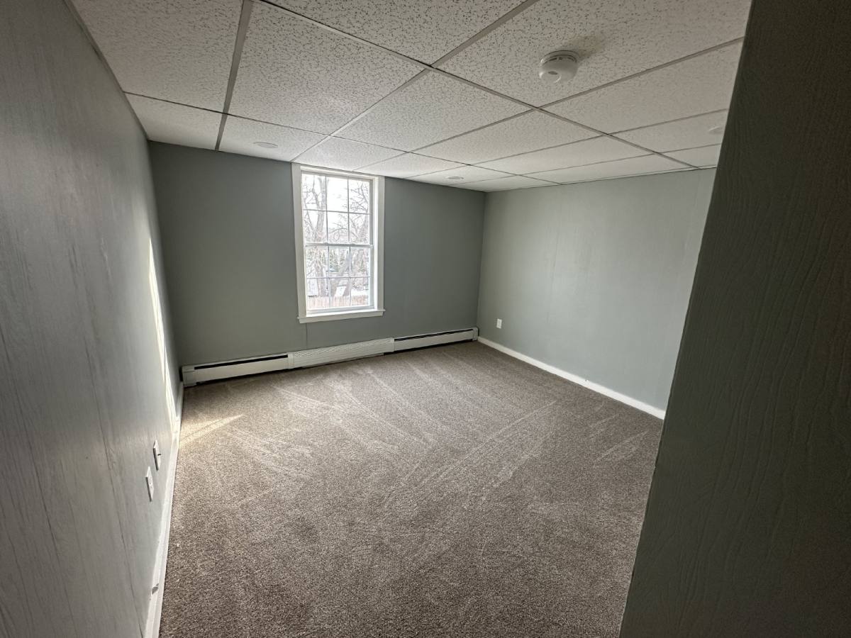 Townhouse for rent at 17 Park St, Dover, NH 03820