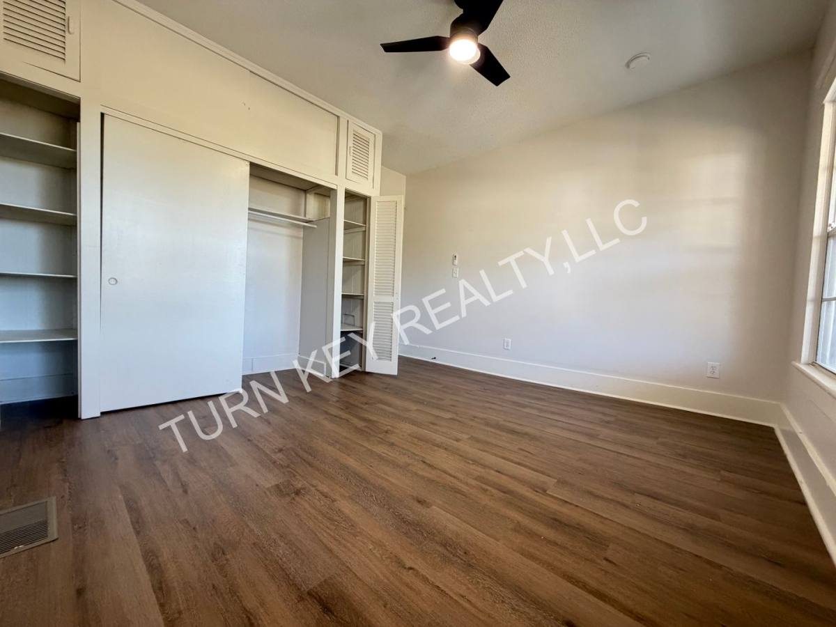 House for rent at 219 47th Place N, Birmingham, AL 35212