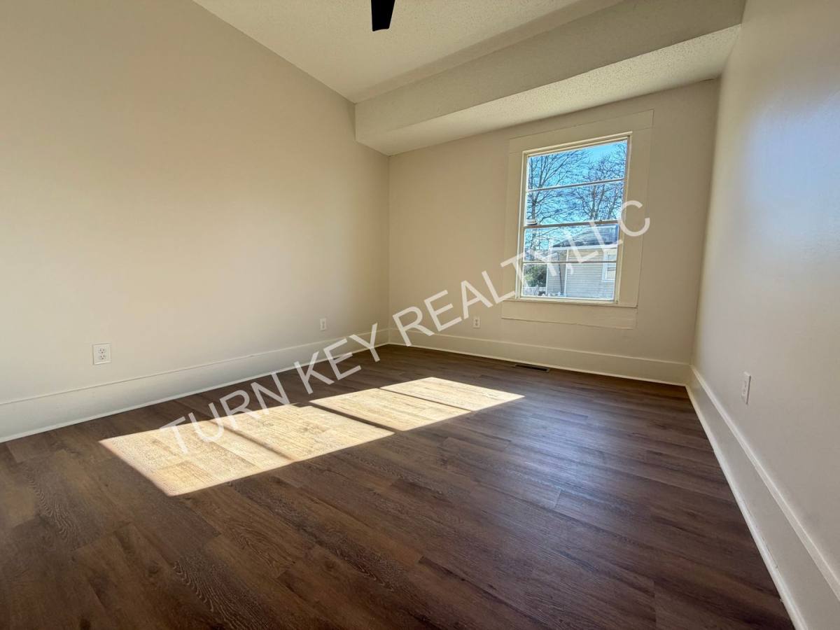House for rent at 219 47th Place N, Birmingham, AL 35212
