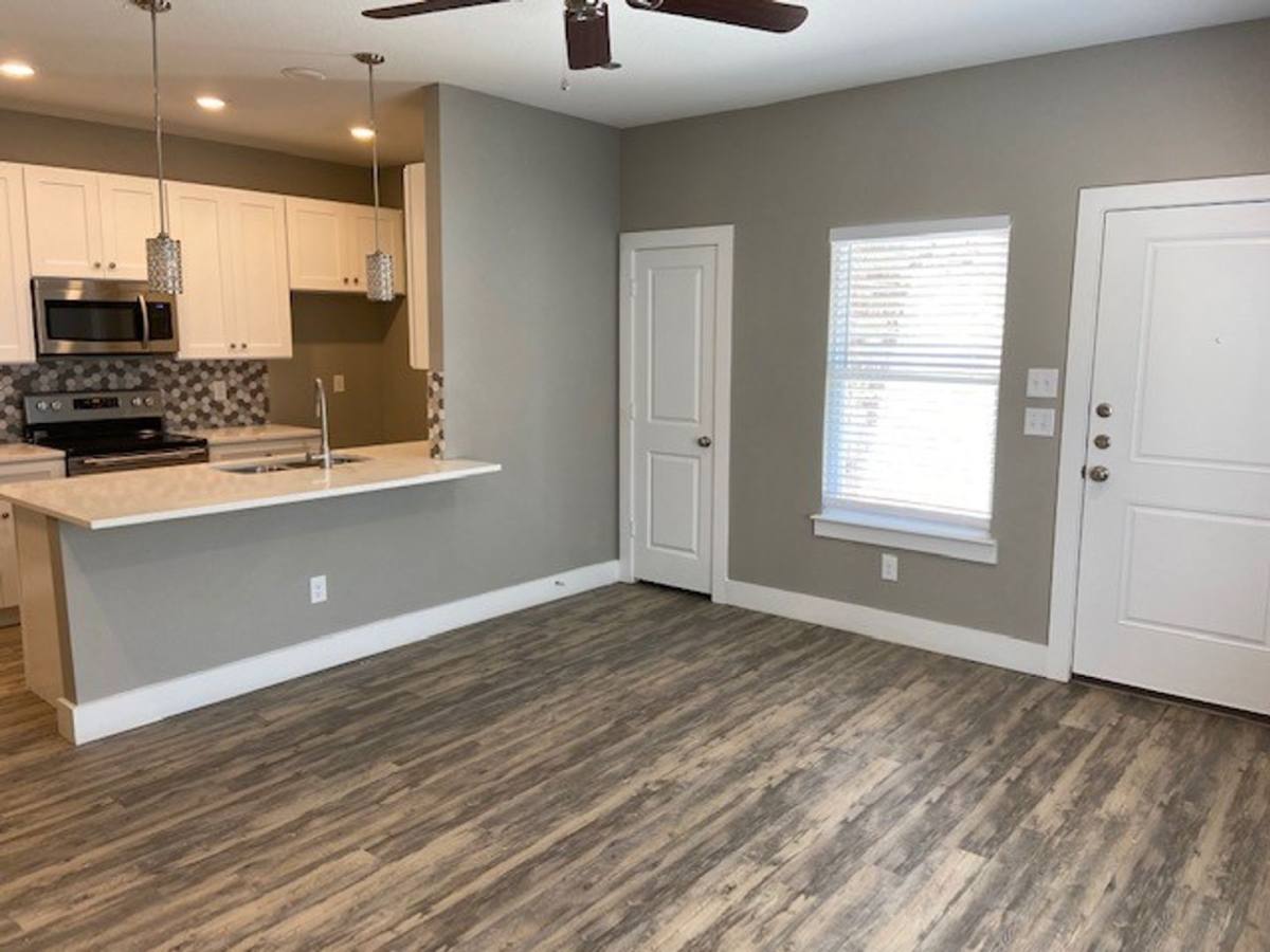 Apartment for rent at 8004-8006 Doreen Ave, Fort Worth, TX 76116