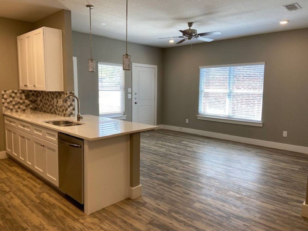 Apartment for rent at 8004-8006 Doreen Ave, Fort Worth, TX 76116