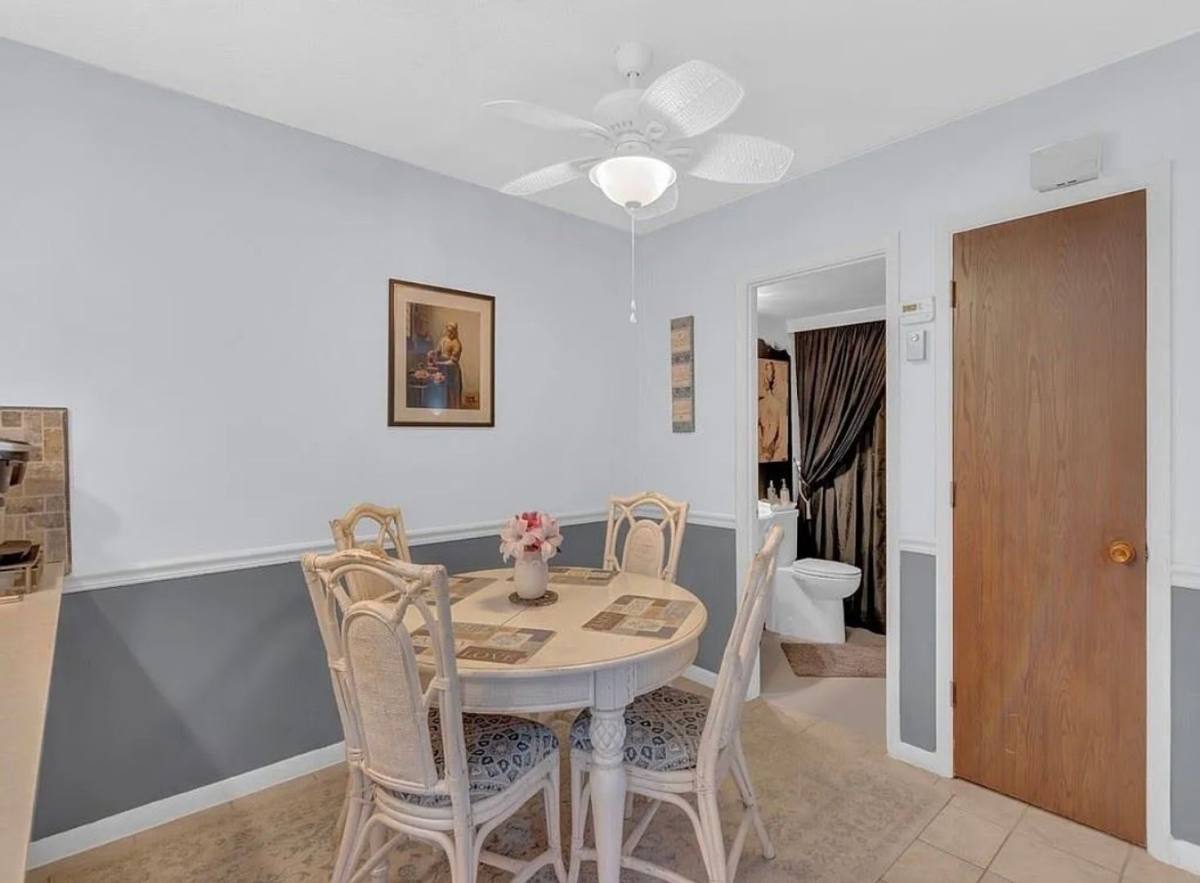 Apartment for rent at 1166 6th Ave #8D, Vero Beach, FL 32960