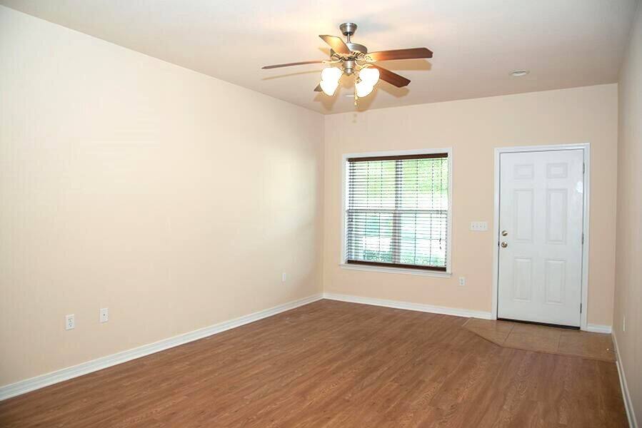 Townhouse for rent at 1469 Bentley Circle, Fort Walton Beach, FL 32547