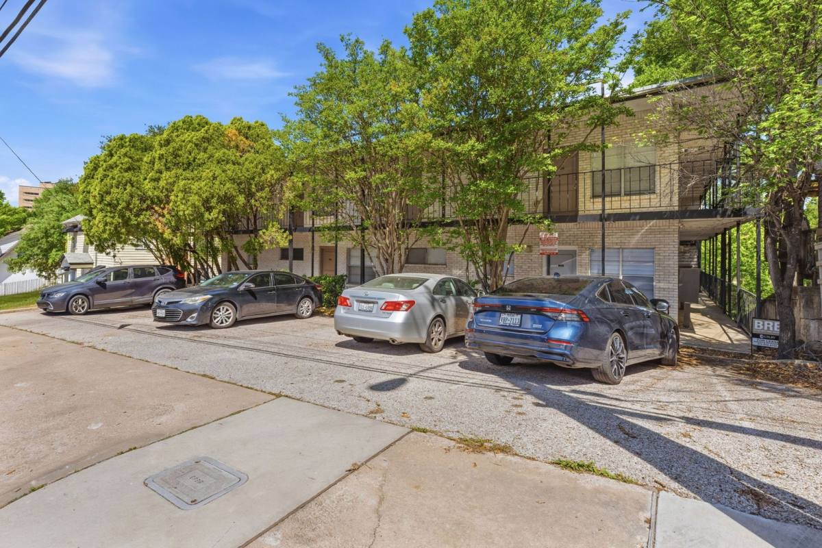 Apartment for rent at 710 E Dean Keaton, Austin, TX 78705