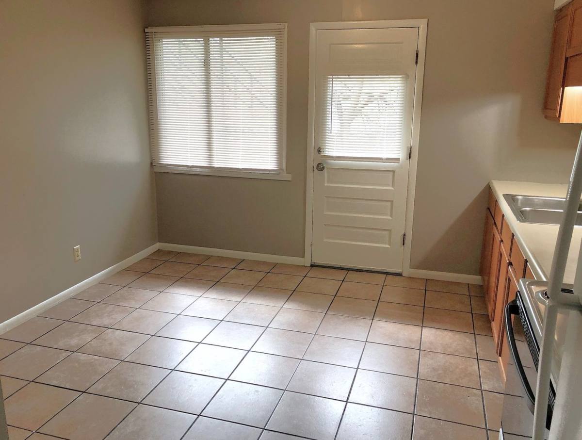 Apartment for rent at 711 N 13th Terrace, Leavenworth, KS 66048