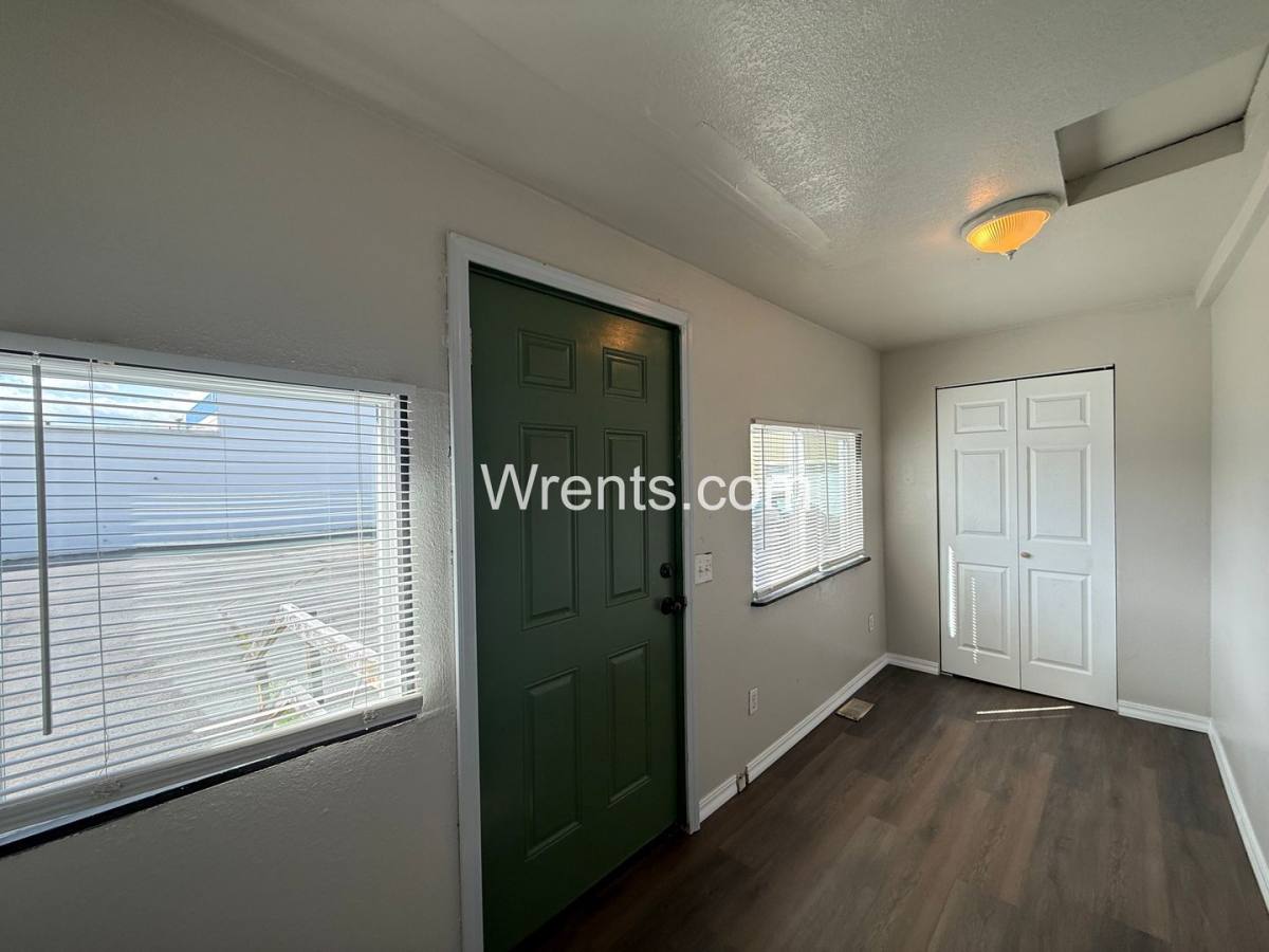 Apartment for rent at 1007 W Frederick, Spokane, WA 99205