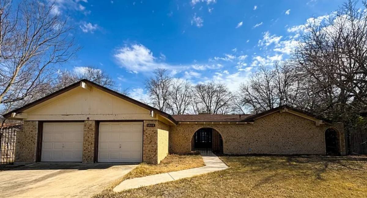 House for rent at 1404 E Vardeman Ave, Killeen, TX 76541