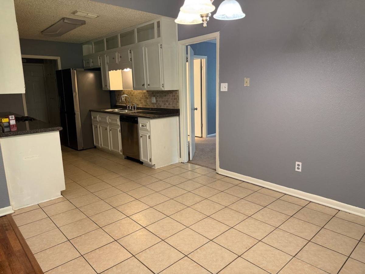 House for rent at 1404 E Vardeman Ave, Killeen, TX 76541