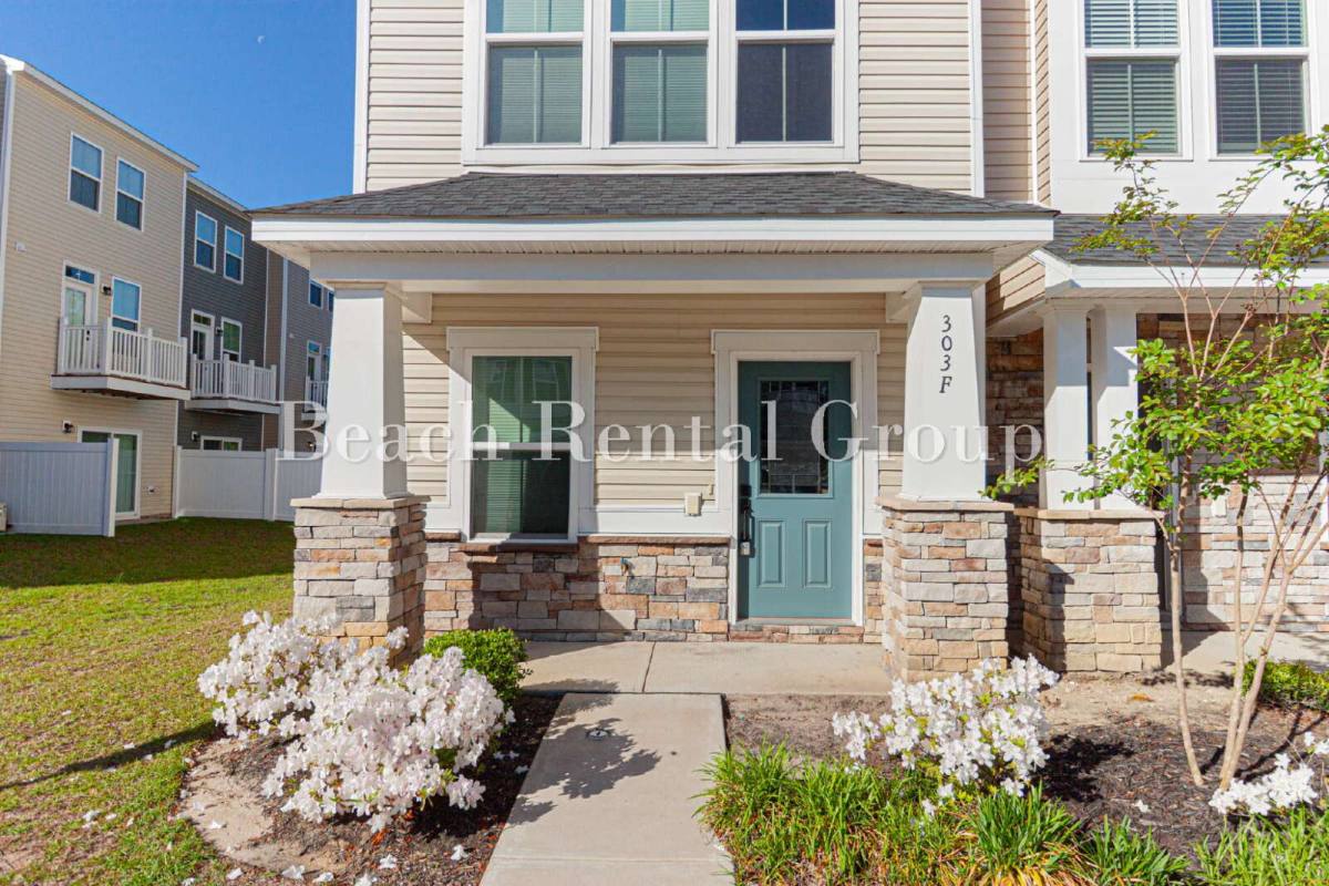 Townhouse for rent at 303 Golan Circle #F, Myrtle Beach, SC 29579