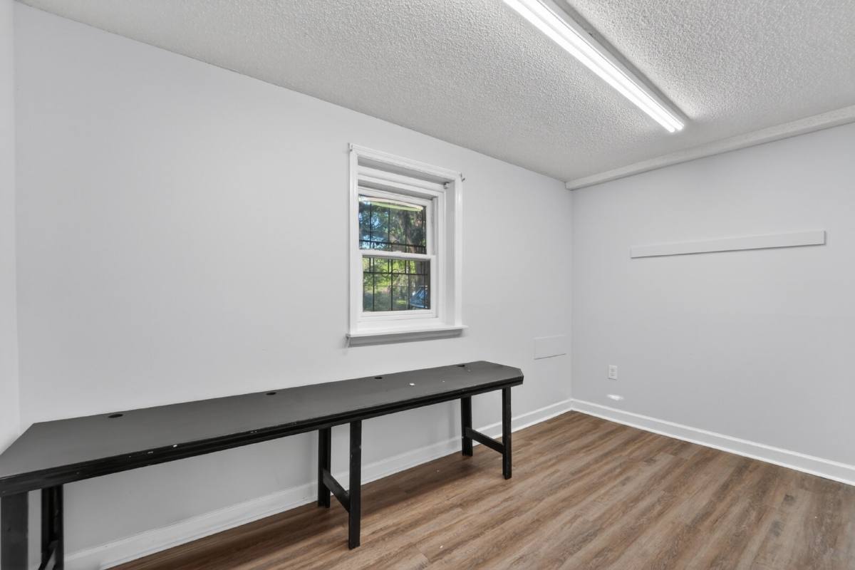 Apartment for rent at 210A W 49th St, Savannah, GA 31405