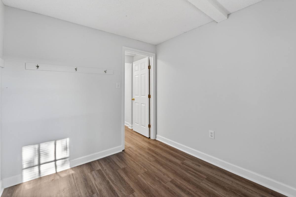 Apartment for rent at 210A W 49th St, Savannah, GA 31405