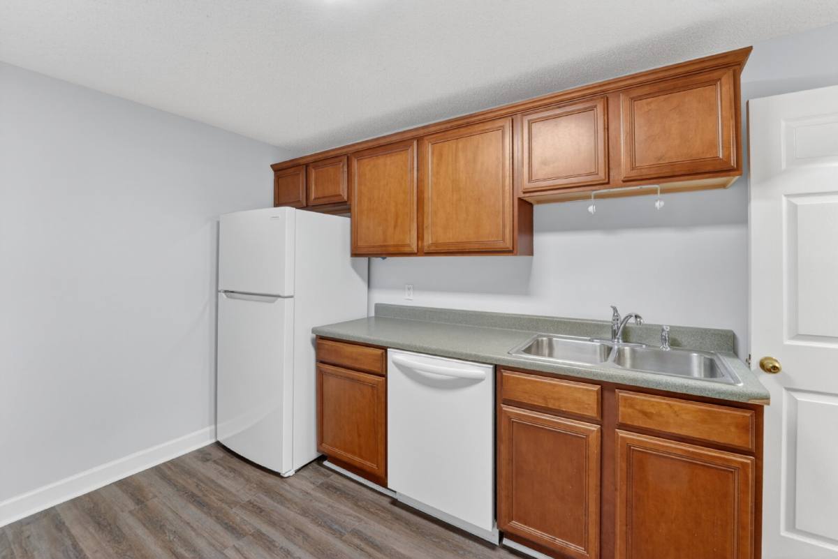 Apartment for rent at 210A W 49th St, Savannah, GA 31405