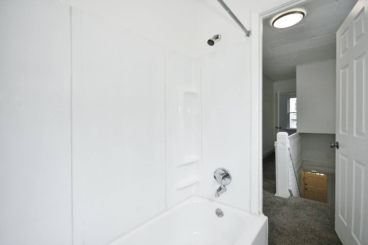 House for rent at 514 Franklin St, East Pittsburgh, PA 15112