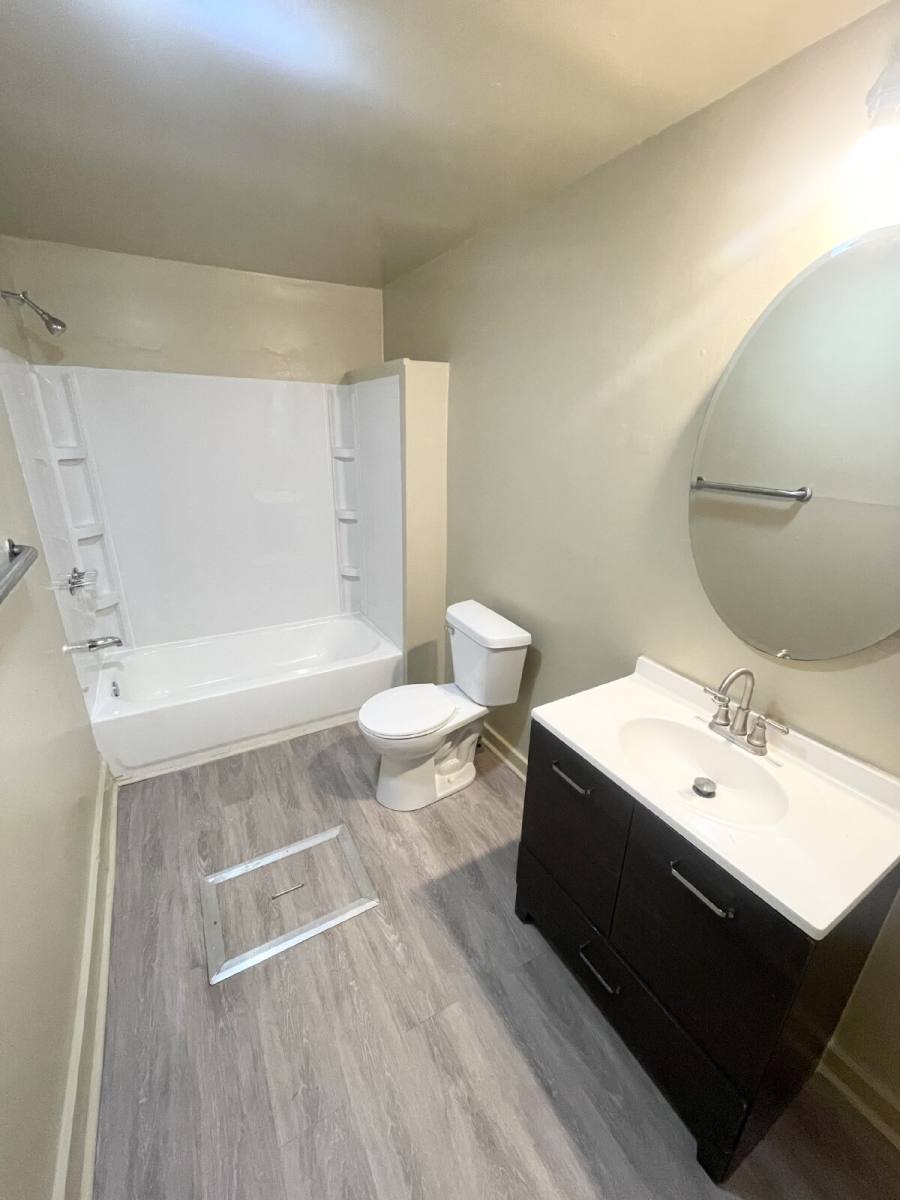 House for rent at 2639 Central Ave, Anderson, IN 46016