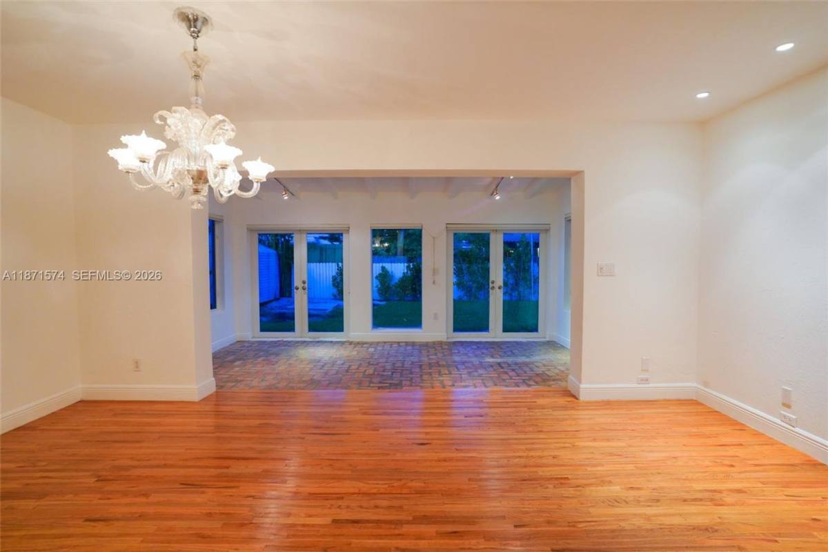 House for rent at 355 Redwood Lane, Key Biscayne, FL 33149
