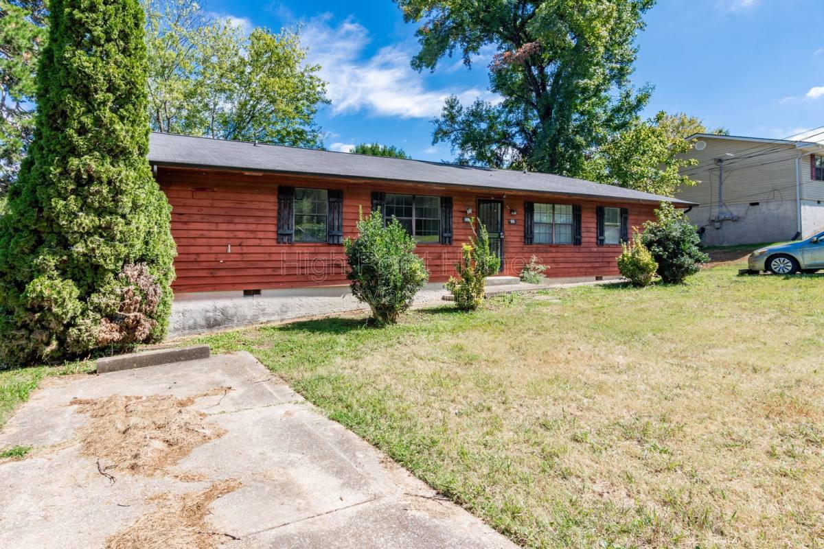 Apartment for rent at 382 Smitherman Rd #2, Ringgold, GA 30736