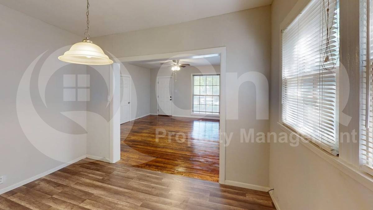 Apartment for rent at 224 W Hull St #A, Denison, TX 75020