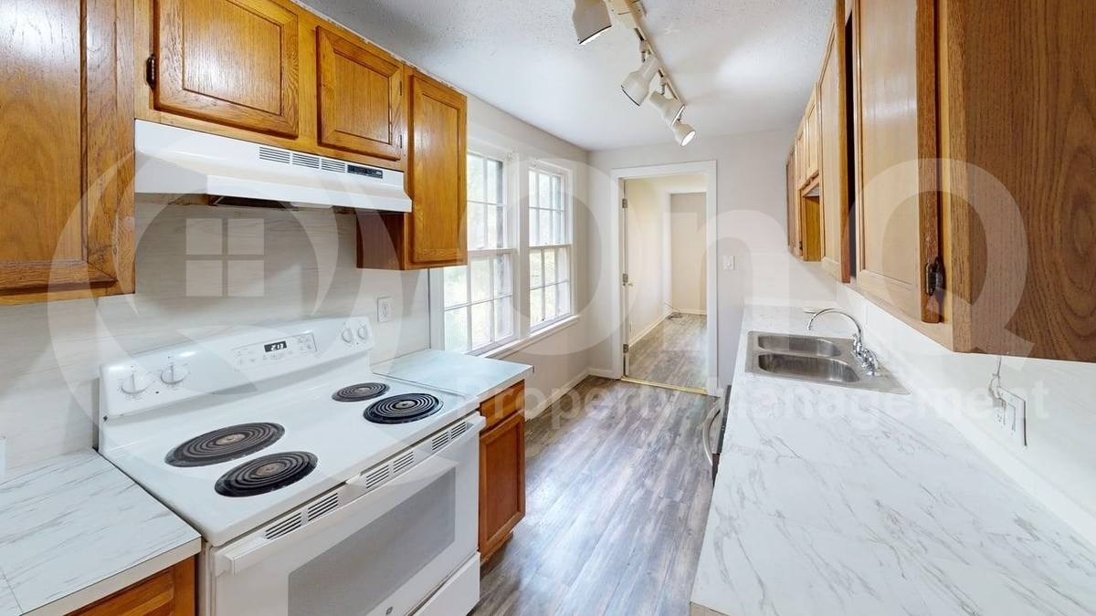 Apartment for rent at 224 W Hull St #A, Denison, TX 75020